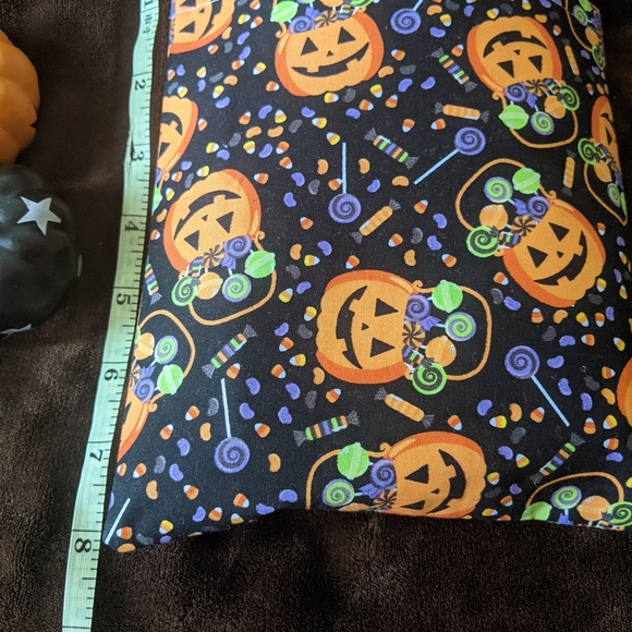 🎃Pumpkin &Candy Small Book Sleeve🎃👻📚 - Picture 4 of 5